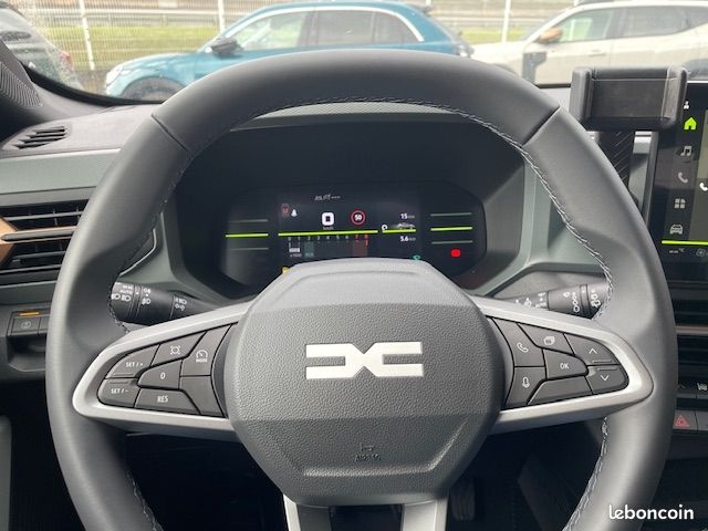 Dacia Duster 1.2 130 MILD HYBRID 4X2 EXTREME (image 13)