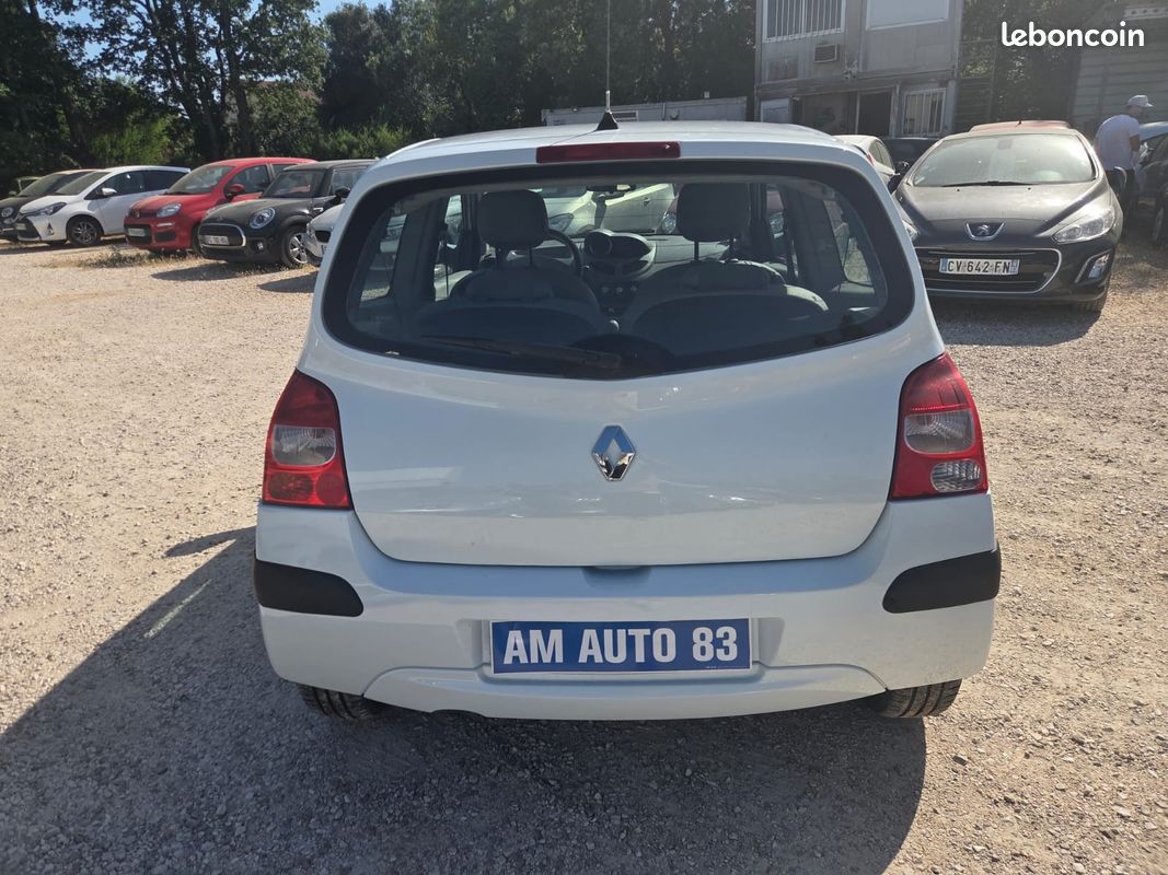 RENAULT TWINGO II 1.2 LEV 16v 75 eco2 Authentique (image 5)