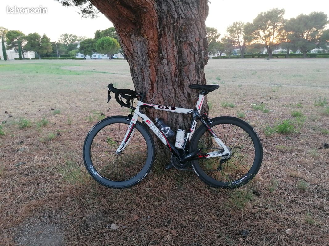 Vélo Ferrus GX9 taille 52 11V Shimano 105 R7000 - FERRUS (image 1)