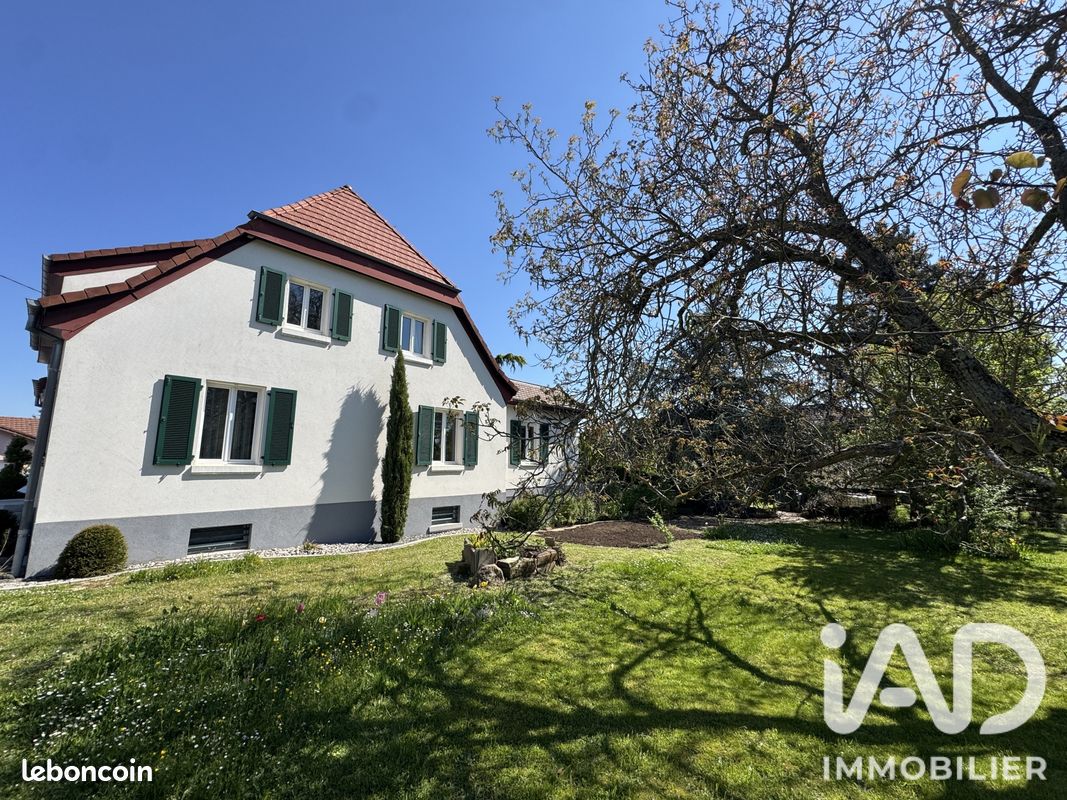 Maison 9 pièces 290 m² · à Cernay · 290 m² · 595 000 €