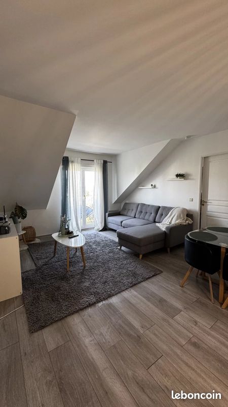 Appartement 2 pièces 41 m² · à Moissy-Cramayel · 41 m² · 880 €/mois