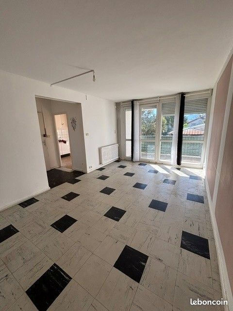Appartement 2 pièces 55 m² · à Romans-sur-Isère · 55 m² · 411 €/mois