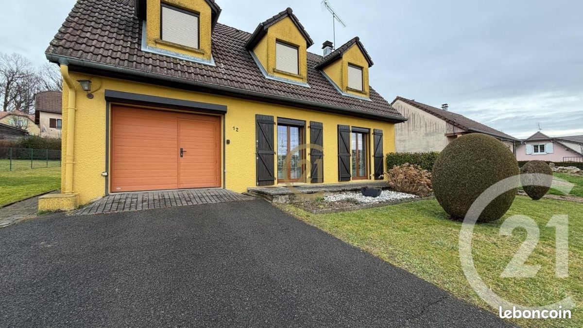 Maison 7 pièces 106 m² · à Lure · 106 m² · 160 000 €