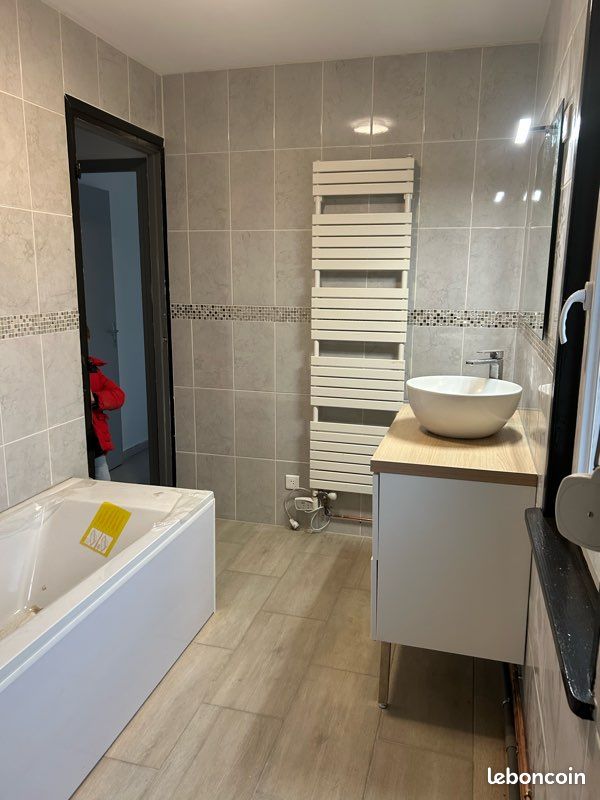 Maison 6 pièces 86 m² · à Sebourg · 86 m² · 900 €/mois