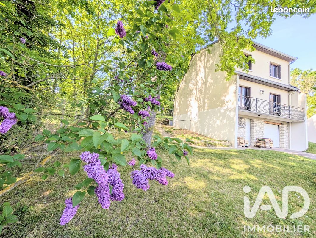 Maison 6 pièces 110 m² · à Breuillet · 110 m² · 315 000 €