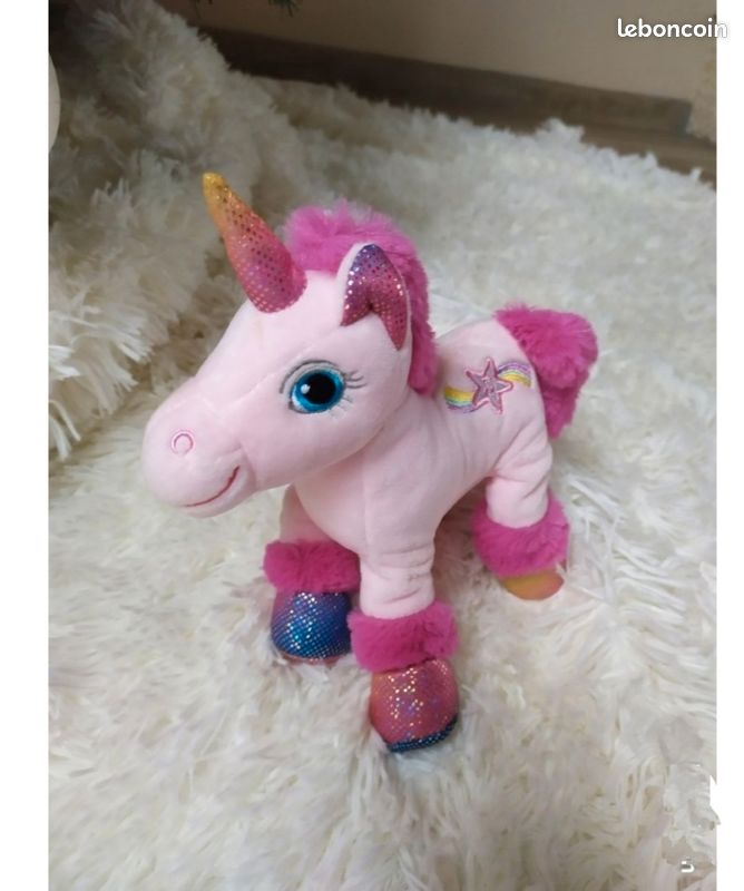Doudou licorne 🦄 peluche musical Gipsy Lica bella à ans