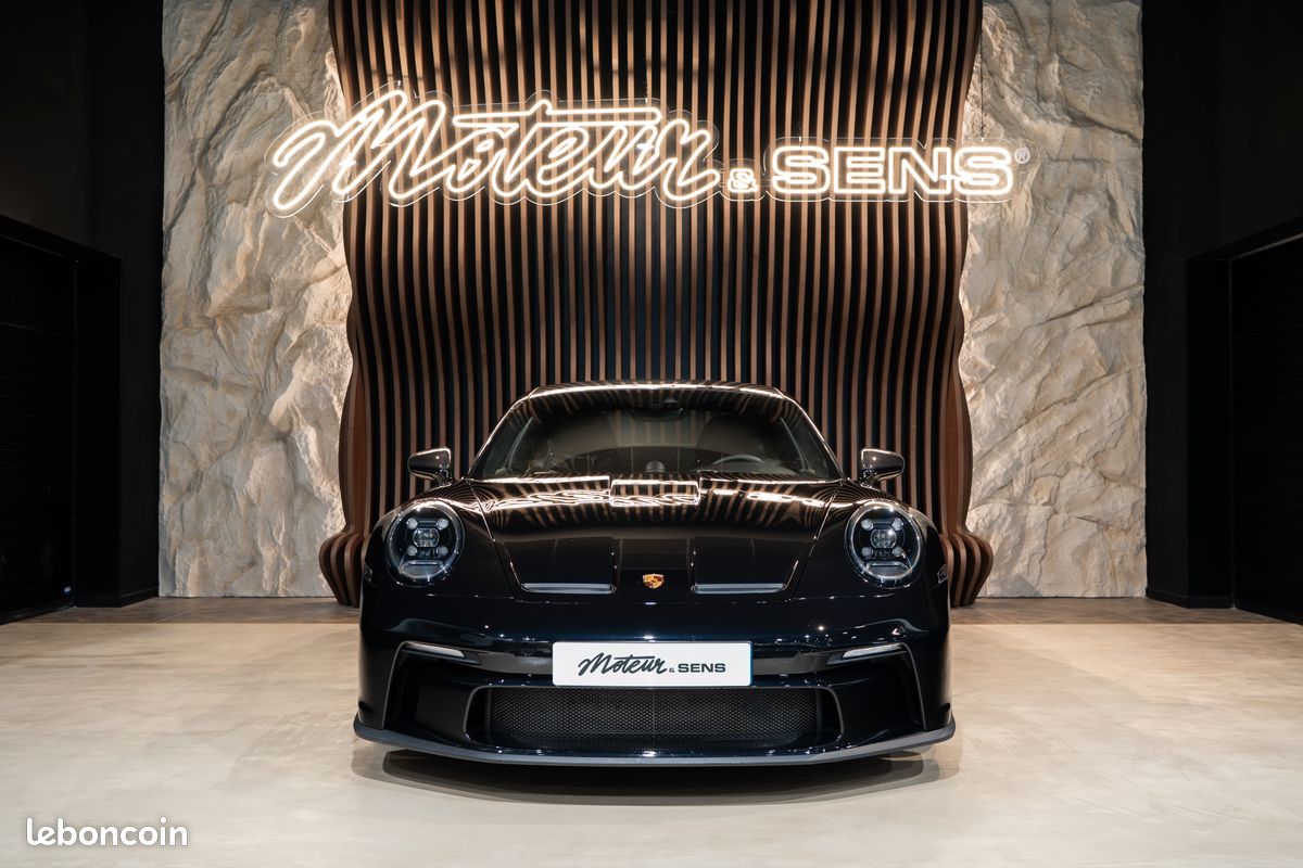 Porsche 911 (992) 4.0 510 gt3 pdk avec pack touring - porsche approved - lift - 90l - chrono - carbone - 918 - ppf - toit carbone - pccb (image 3)