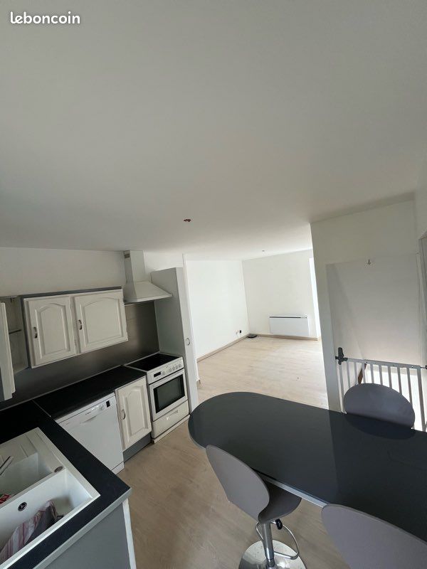 Appartement 3 pièces 75 m² · à Brécy · 75 m² · 550 €/mois