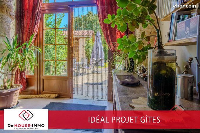 Maison 7 pièces 230 m²