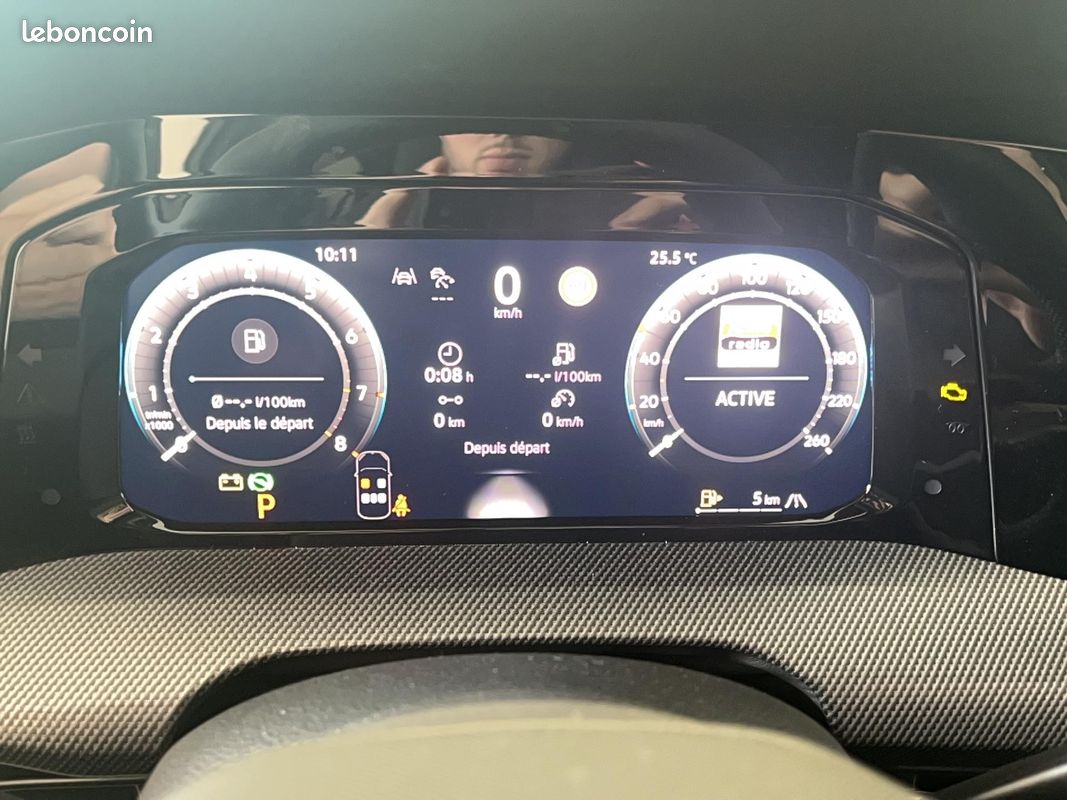 VOLKSWAGEN Golf 1.5 eTSI EVO2 150 DSG7 R-Line Edition (image 18)