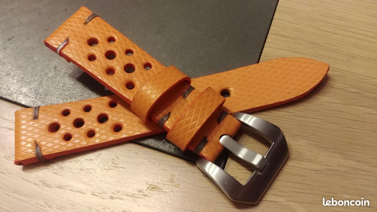 Bracelet de montre cuir quadrillé sur mesure (image 1)