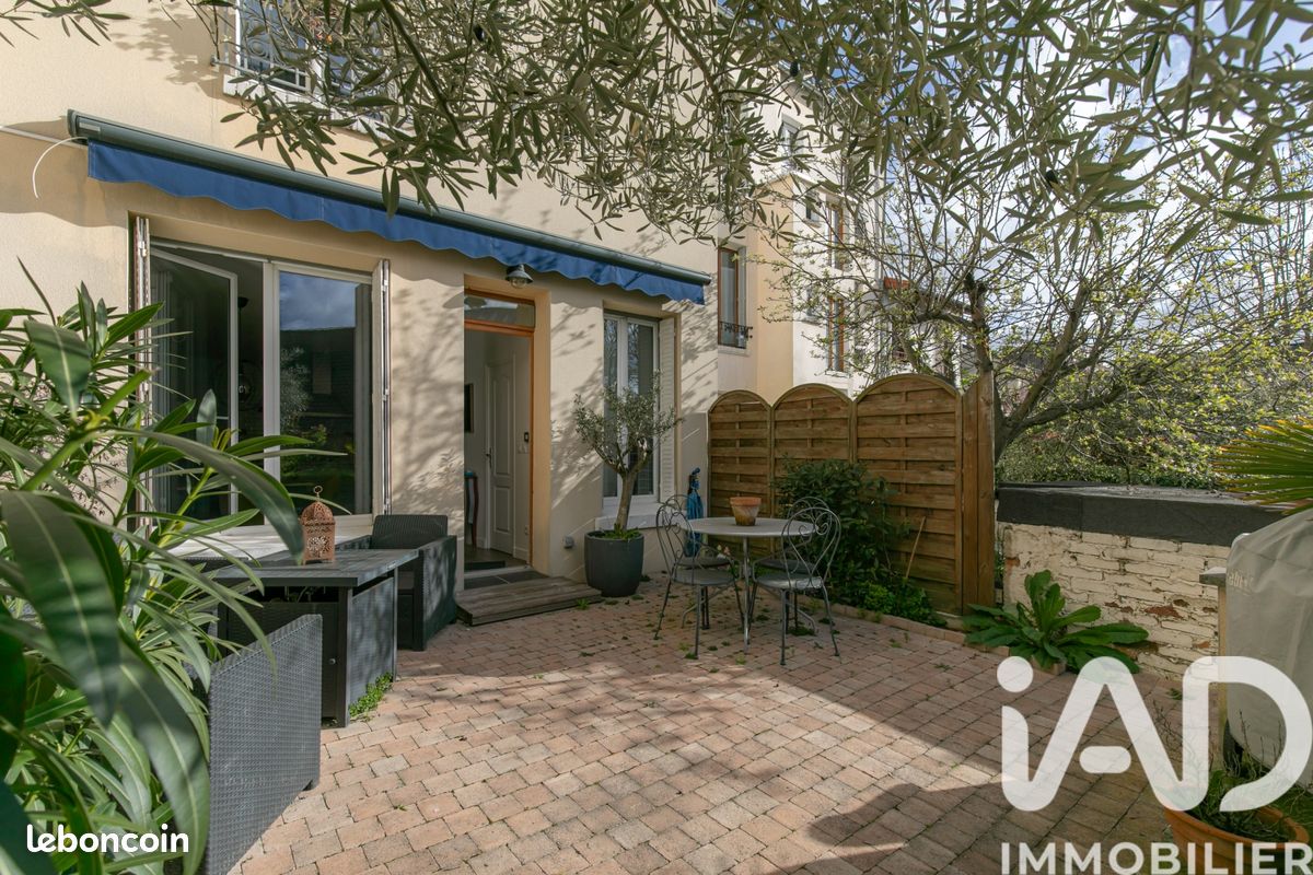 Maison 5 pièces 110 m² · à Fontenay-sous-Bois · 110 m² · 620 000 €