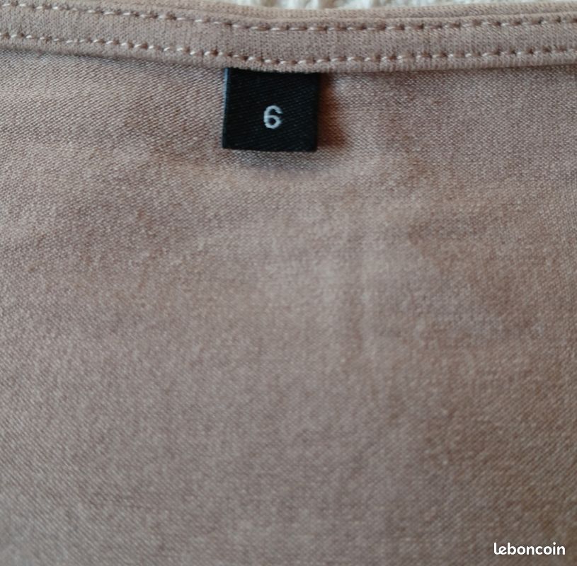 Haut Noir Taille 6 Boohoo - Polyester, Manches Courtes, Neuf Sans étiquette
