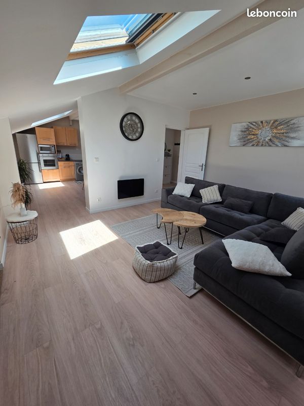 Appartement 3 pièces 66 m² · à Bourg-en-Bresse · 66 m² · 800 €
