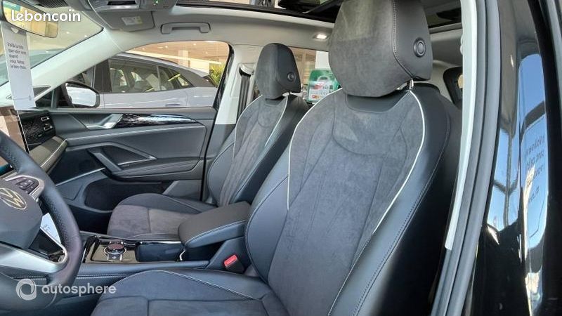 Volkswagen Tiguan 2.0 TDI 150ch Elegance DSG7 (image 17)