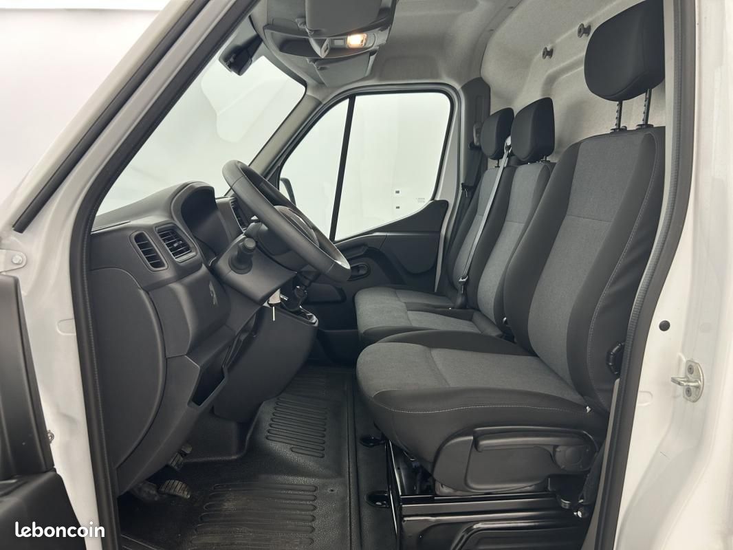 Renault Master FOURGON FGN TRAC F3500 L2H2 BLUE DCI 135 CONFORT (image 14)