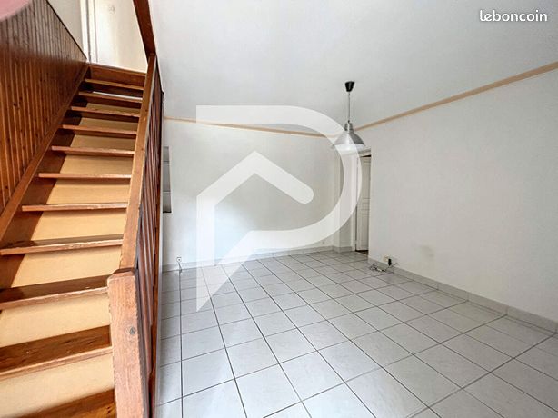 Maison a louer suresnes - 4 pièce(s) - 77 m2 - Surfyn
