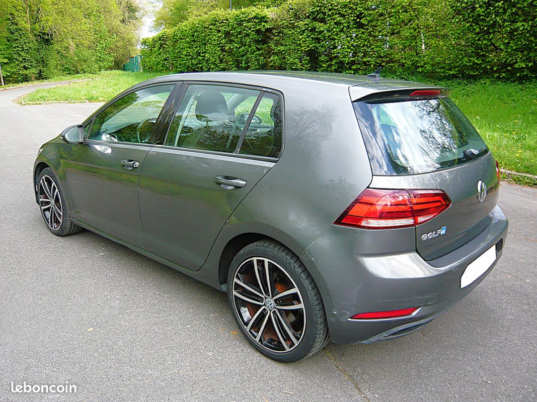 VOLKSWAGEN GOLF VII PHASE 2 - 1.6 TDi 115cv BLUE MOTION - 2017 - 227 000kms - DISTRIBUTION NEUVE (image 2)