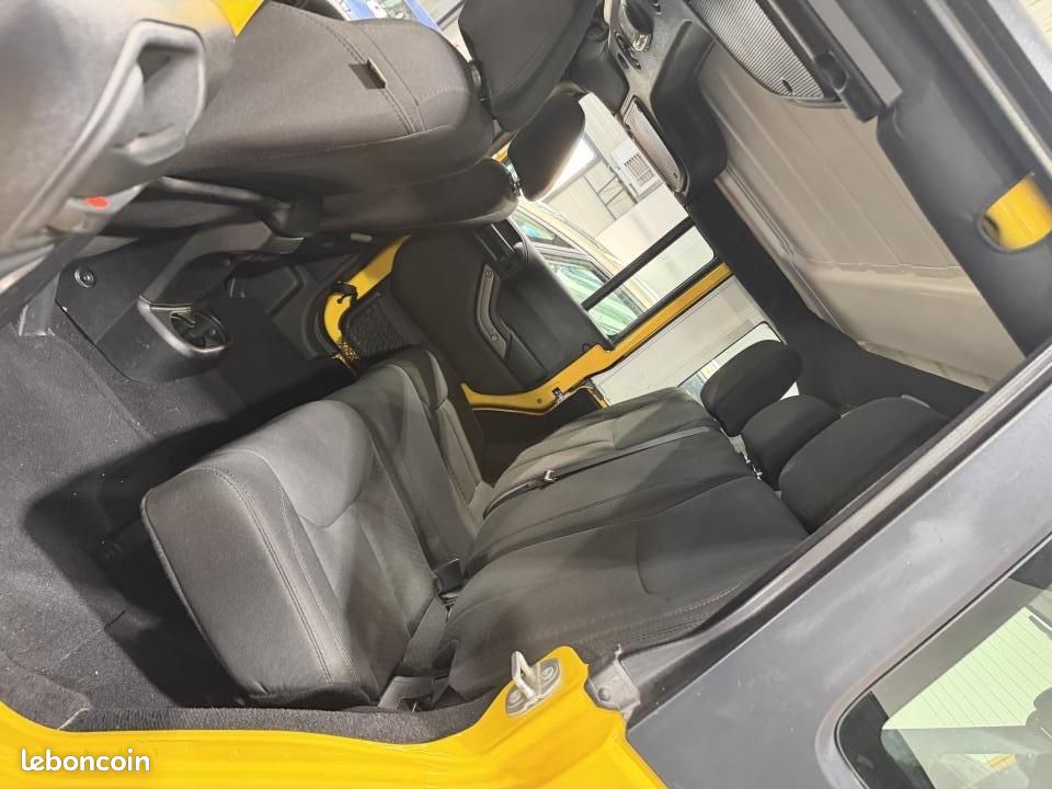 JEEP WRANGLER 2.8 CRD 200Cv 2015 Unlimited Sport PHASE 2 (image 36)