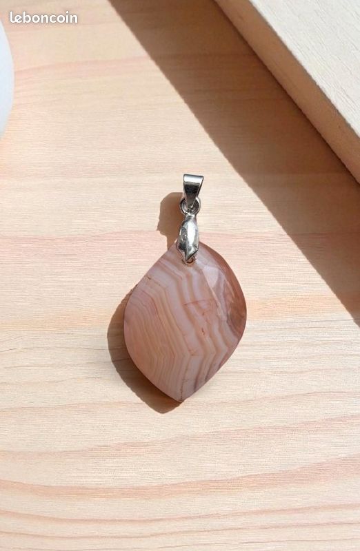 Pendentif En Agate Du Montana Fait Main - Pierre Naturelle Multicolore - Monture Plaquée Argent - Cadeau