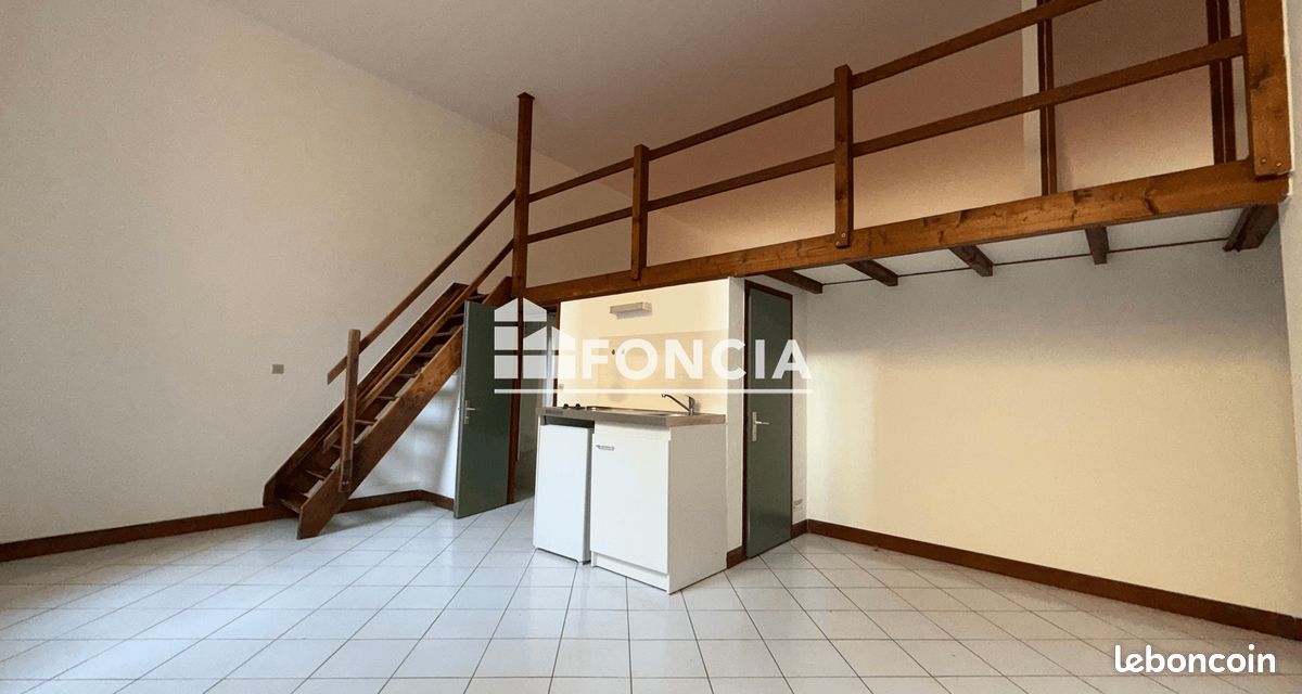 Appartement 2 pièces 71 m² · à Lyon · 71 m² · 880 €