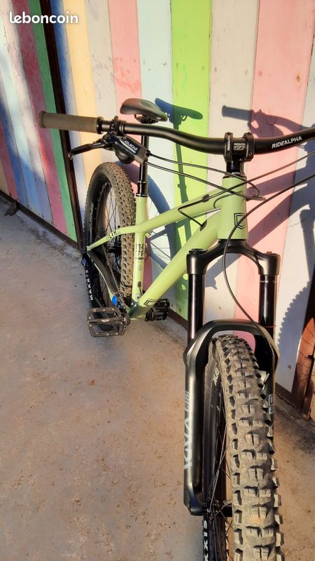 Commencal Meta HT AM Essential (image 3)