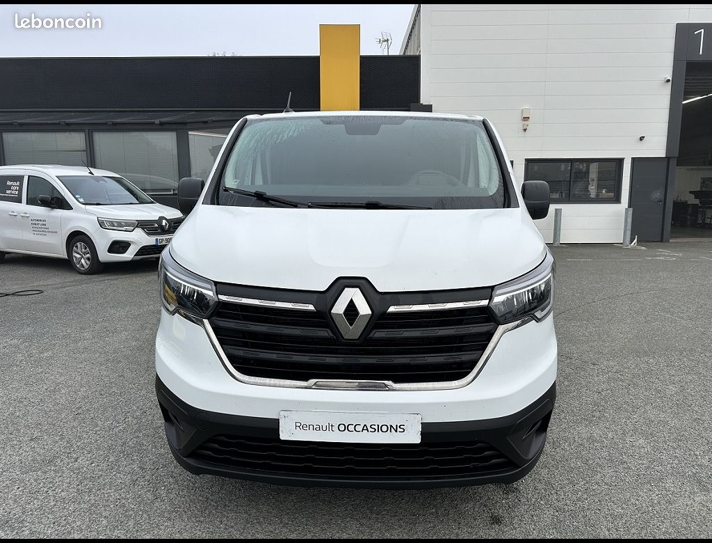 Renault Trafic CONFORT L2H1 CABINE APPROFONDIE 2L DCI 150 (image 2)
