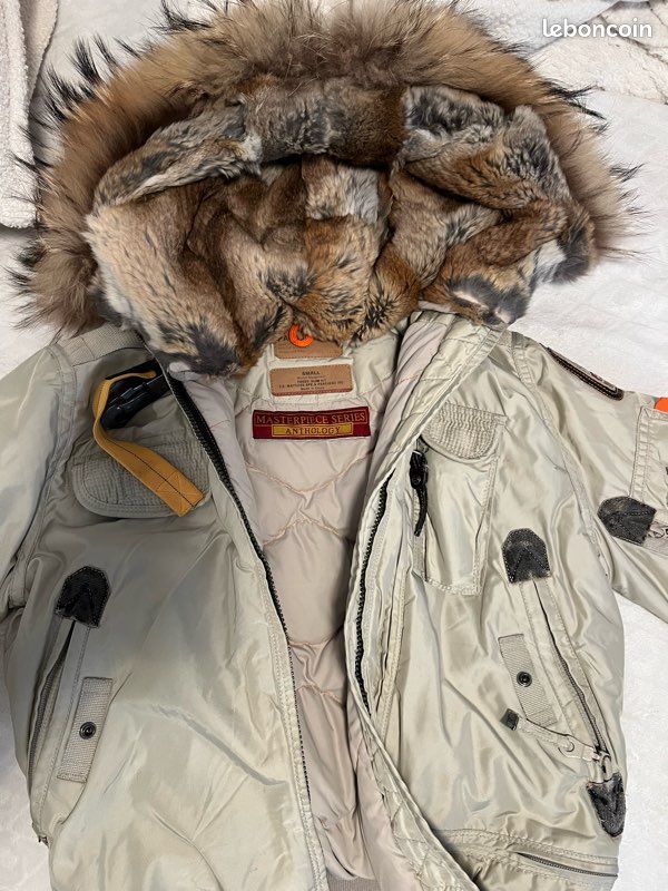 Doudoune Parajumpers Pjs Femme Occasion Femme Veste Parajumpers