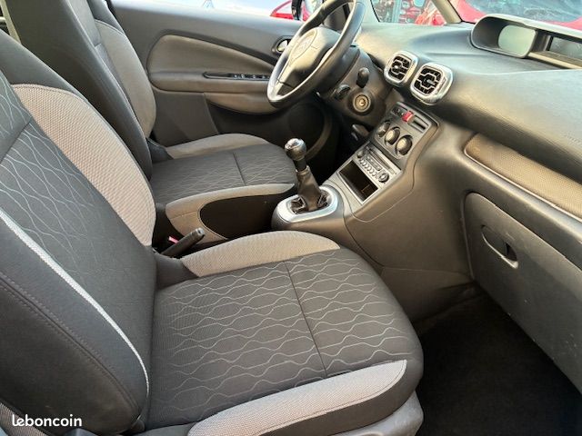 Citroen C3 picasso 1.4 Vti 95 chevaux collection, garantie nationale (image 6)