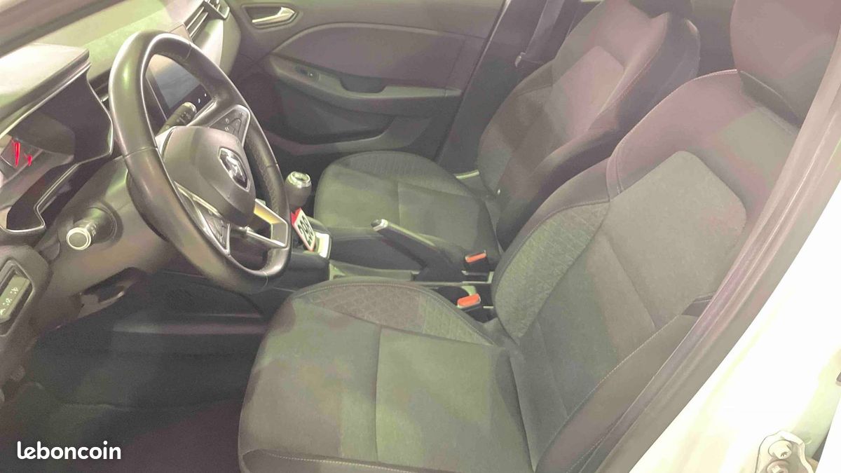 RENAULT Clio Blue dCi 85 Business (image 11)