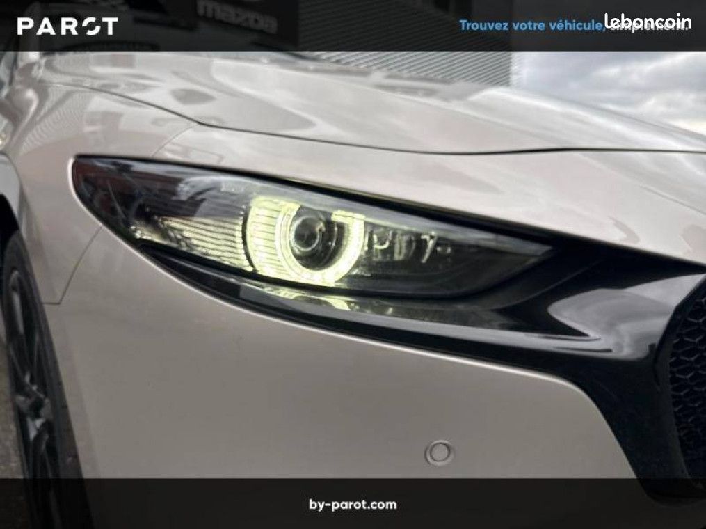 Mazda 3 2024 Berline 2.0L e-SKYACTIV-X M Hybrid 186 ch BVA6 Exclusive-Line (image 21)