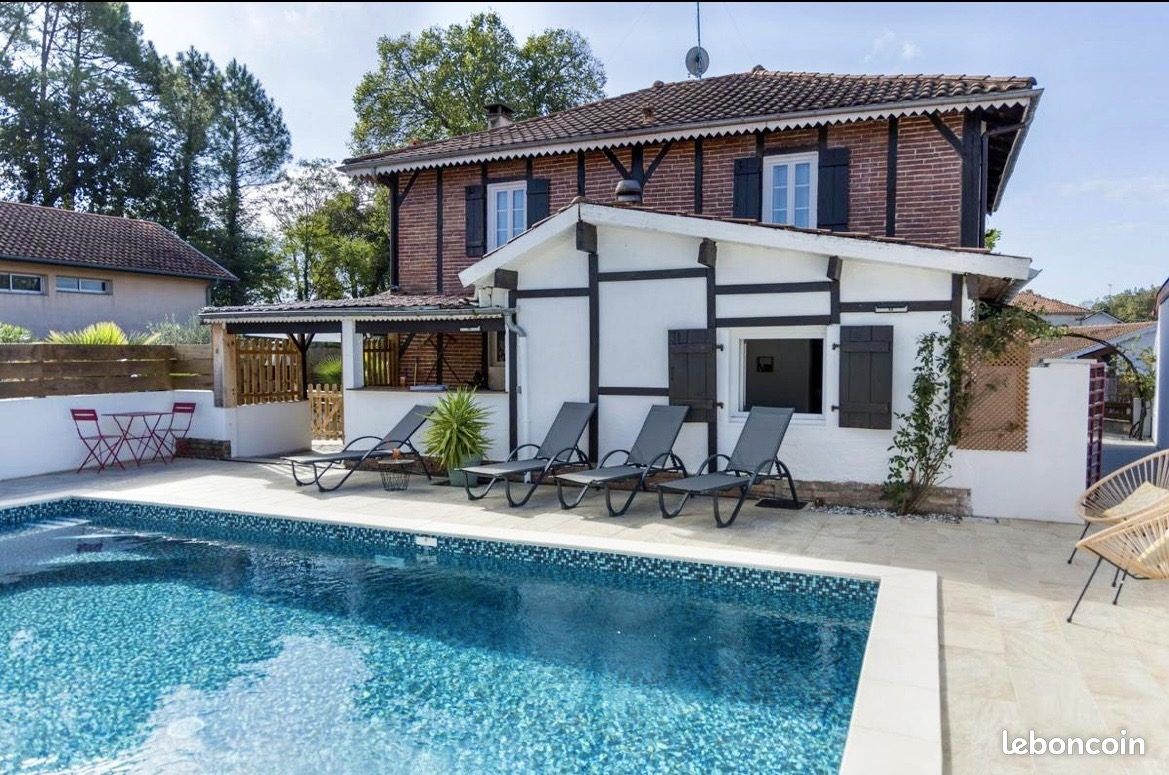 Maison 6 pièces 216 m² · à Herm · 216 m² · 498 000 €