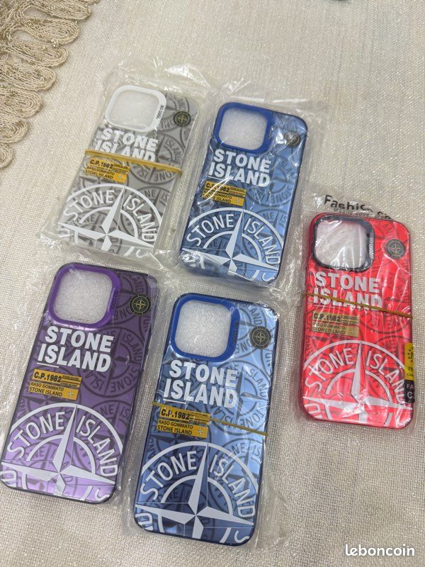 Coque Stone Island Pour IPhone 13 - Violet - Anti-choc Et Tendance