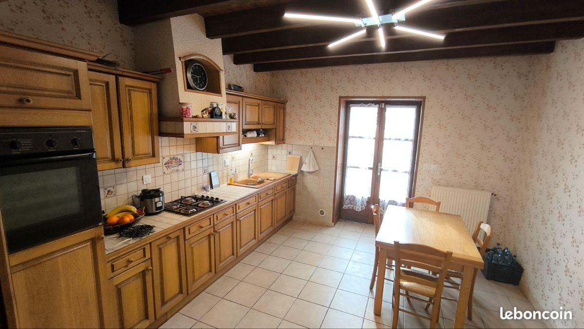 Maison 4 pièces 110 m² · à Sermoyer · 110 m² · 157 000 €