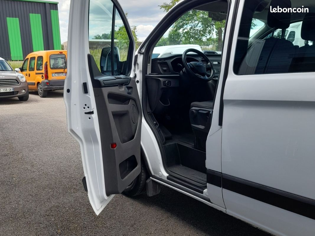 Ford transit custom cabine approfondie 6 places l2h1 130cv trend business prix 18000 euros ht (image 16)