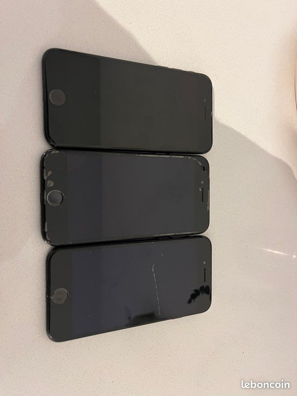 Téléphone IPhone 7 HS Pour Pièces