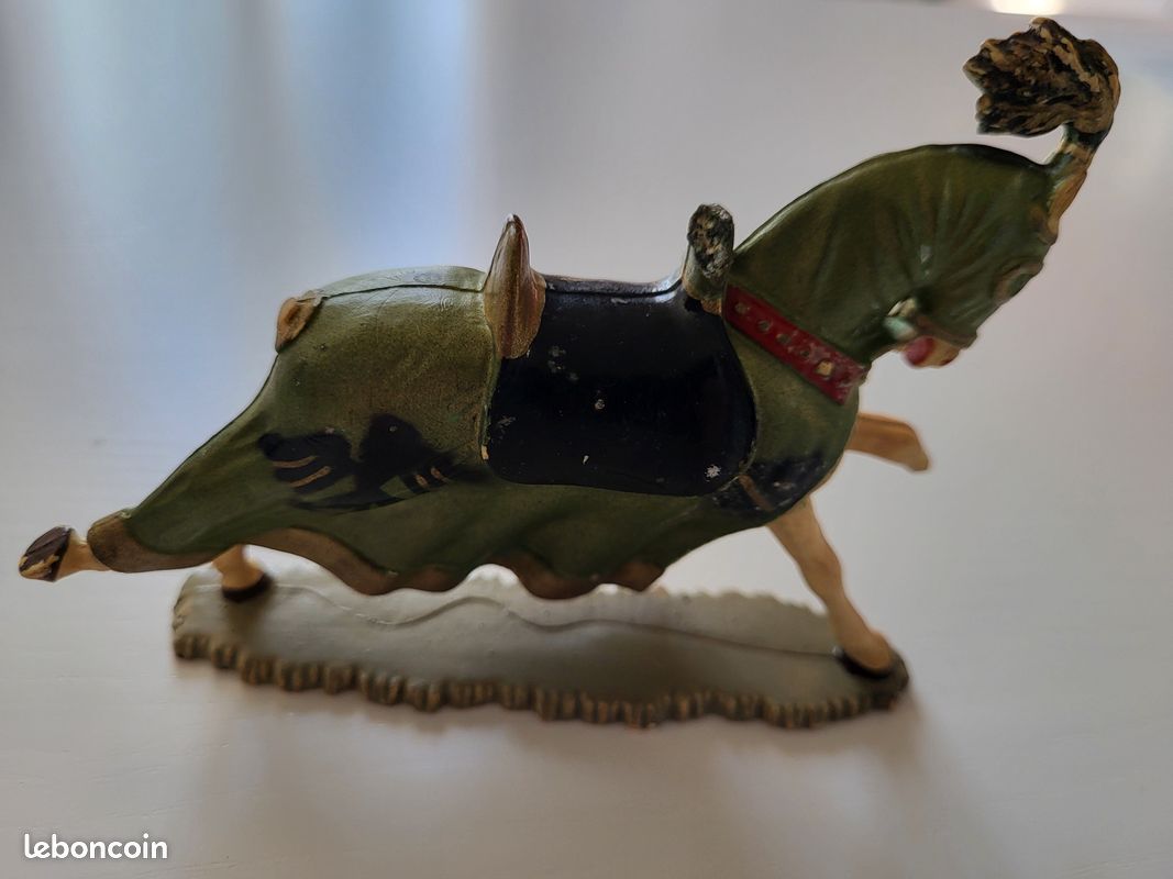Figurine Starlux - Chevalier à Cheval - Moyen Âge - 1:32 (60mm) - France