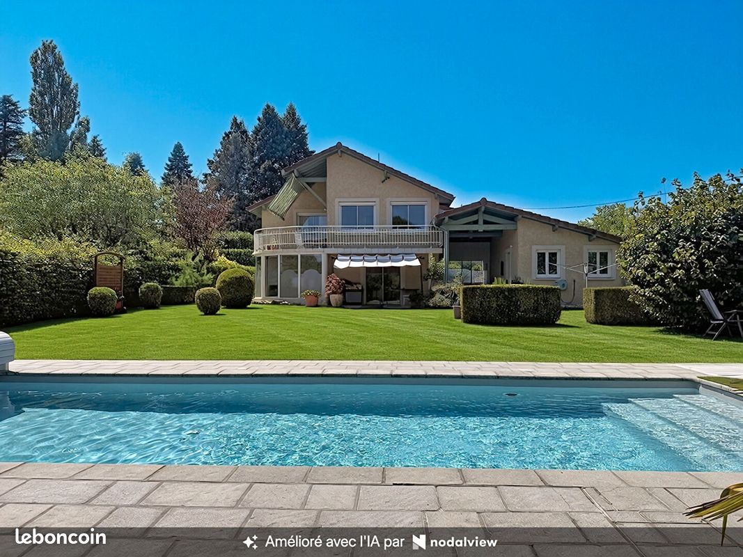 Maison 5 pièces 130 m² · à Meximieux · 130 m² · 460 000 €
