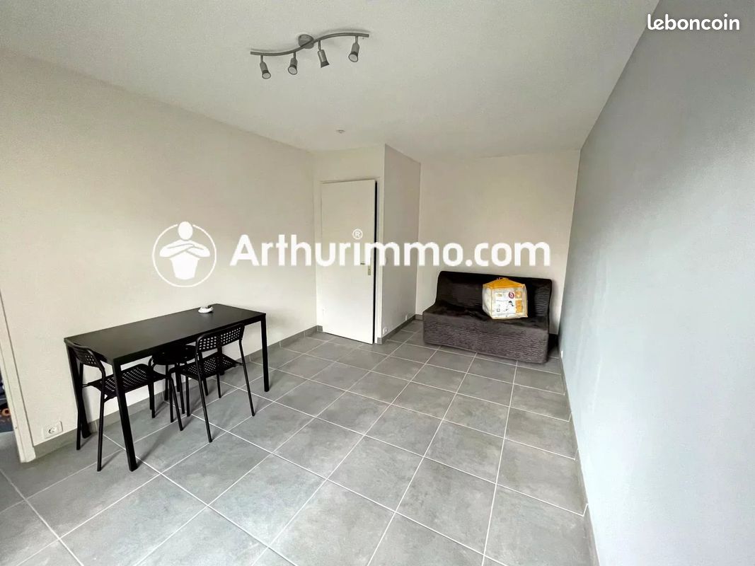 Appartement 1 pièce 23 m² · à Moissy-Cramayel · 23 m² · 599 €/mois