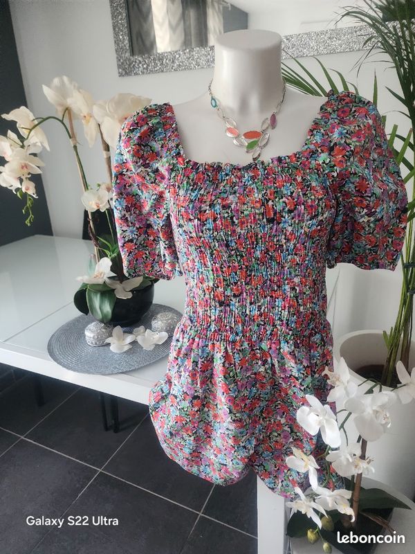Une combinaison robe imprimée taille 40 marque Camaieu Vêtements