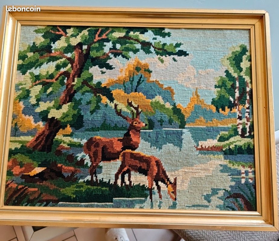 Tableau canevas broderie à point (image 1)