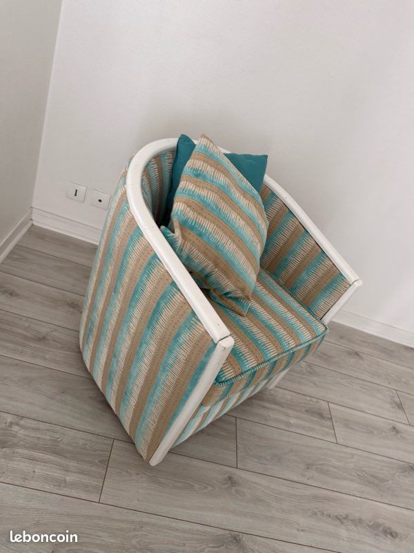 Fauteuil en tissu (image 4)