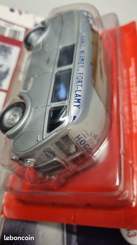 ALTAYA / IXO. Camions d'autrefois. E:1/43. Renault Fainéant. Réf. 011