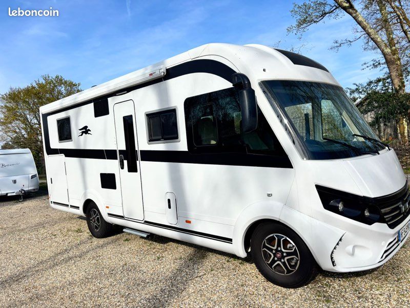 Camping car Laika (image 1)