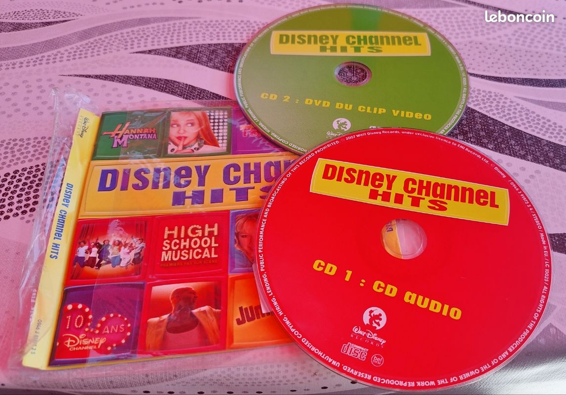 Albums CD Enfants / Folk Blues / musique du monde
Dick Rivers
Django Reinhardt , 40 titres d'anthologie
Disney Channel Hits , 2 CD's (image 1)