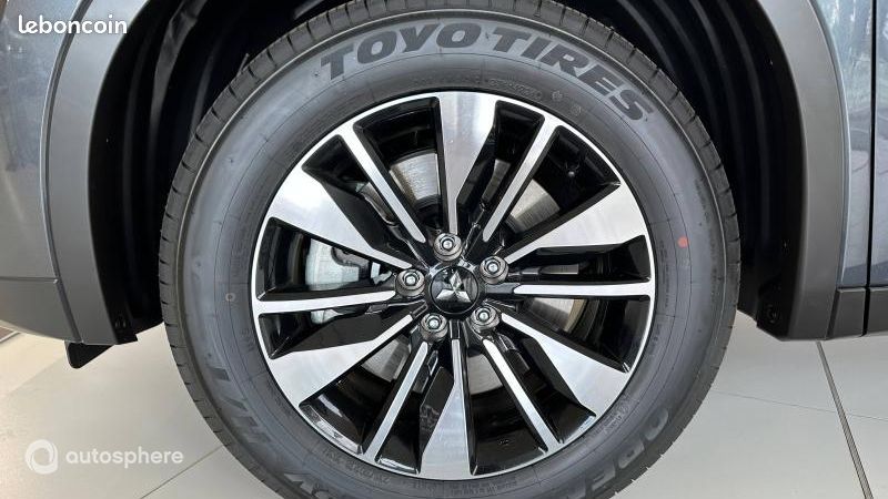 Mitsubishi Outlander 2.4 PHEV 306ch Invite 4WD (image 10)