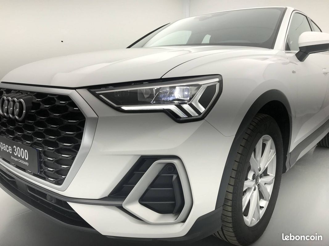 AUDI Q3 Sportback 35 TFSI 150 ch S tronic 7 S line (image 3)