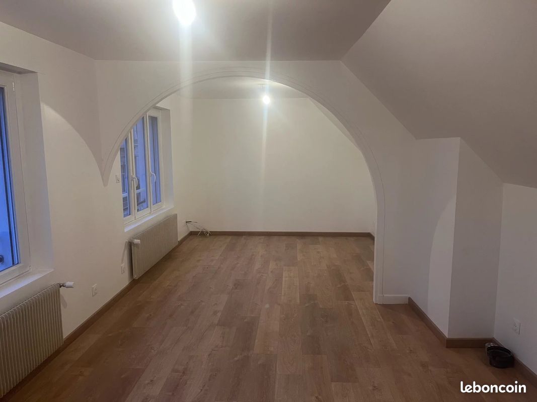 Appartement 5 pièces 109 m² · à Boulogne-sur-Mer · 109 m² · 750 €