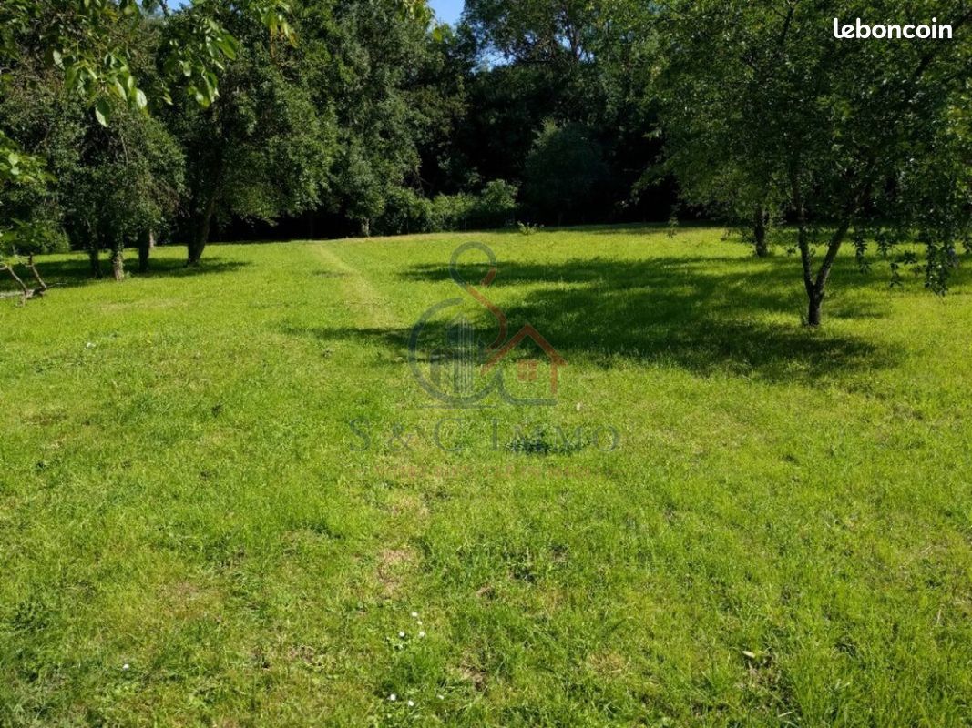 Terrain 316 m² Mareuil-lès-Meaux (image 1)