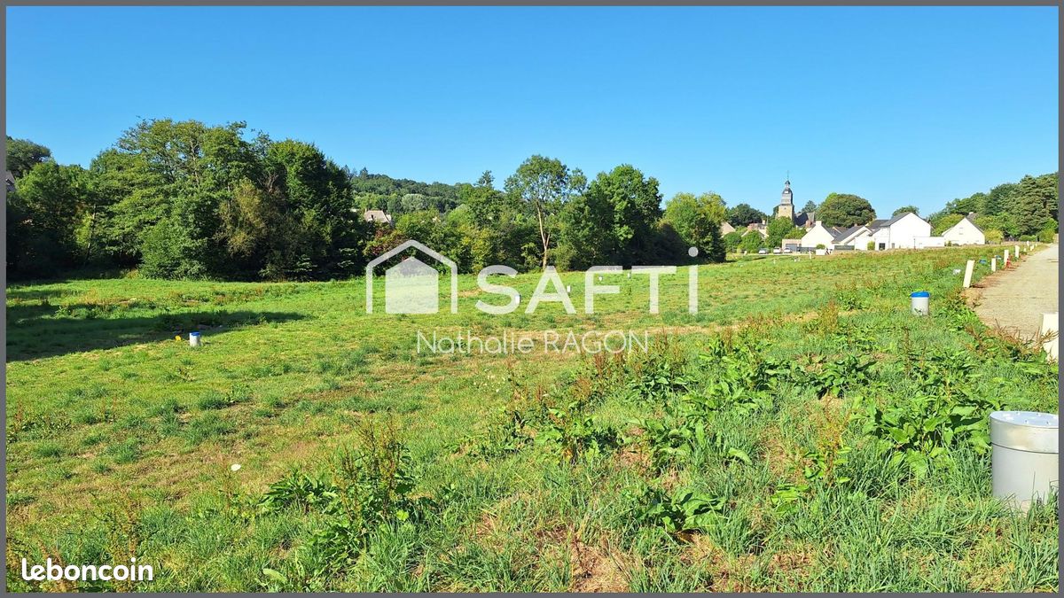 Terrain 329 m² · à Montreuil-sous-Pérouse · 329 m² · 44 786 €